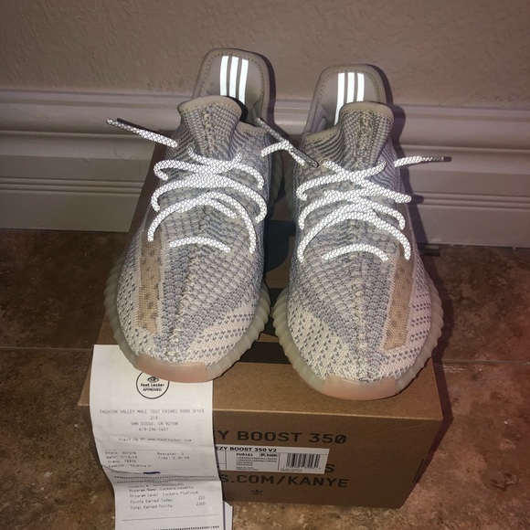 HOW TO COP YEEZY 350 V2 LUNDMARK LIMITED